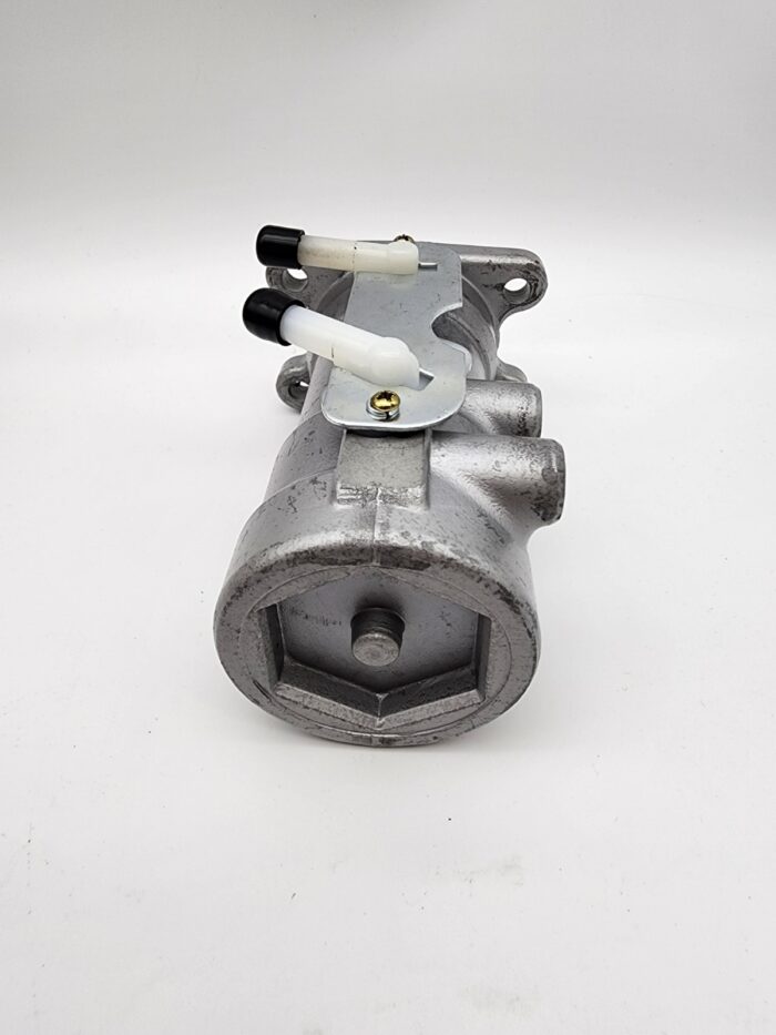8-97254771-0 Brake Master Cylinder Assembly 8972547710