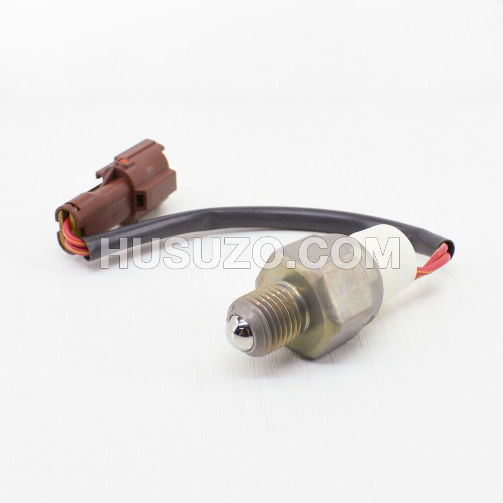 8981809730 8971659470 Reverse Light Switch for ISUZU NKR NPR 4JJ1T